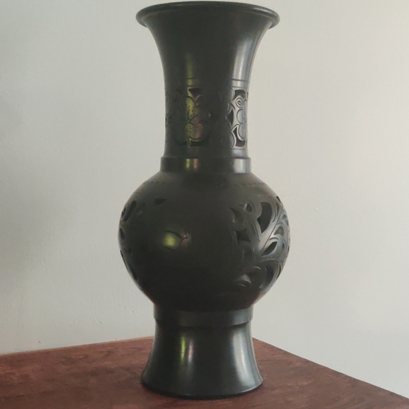 vintage black clay vase Chinese Art Deco Other - Vintage Chinese Art Deco black clay vase in EUC